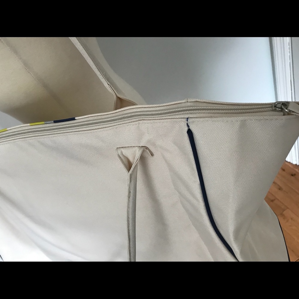 NWOT DSW  large bag - Picture 7 of 7